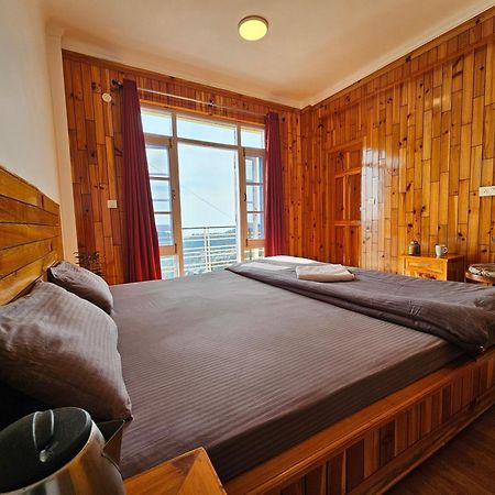 Young Monk Hostel & Cafe Dharamkot McLeod Ganj Εξωτερικό φωτογραφία