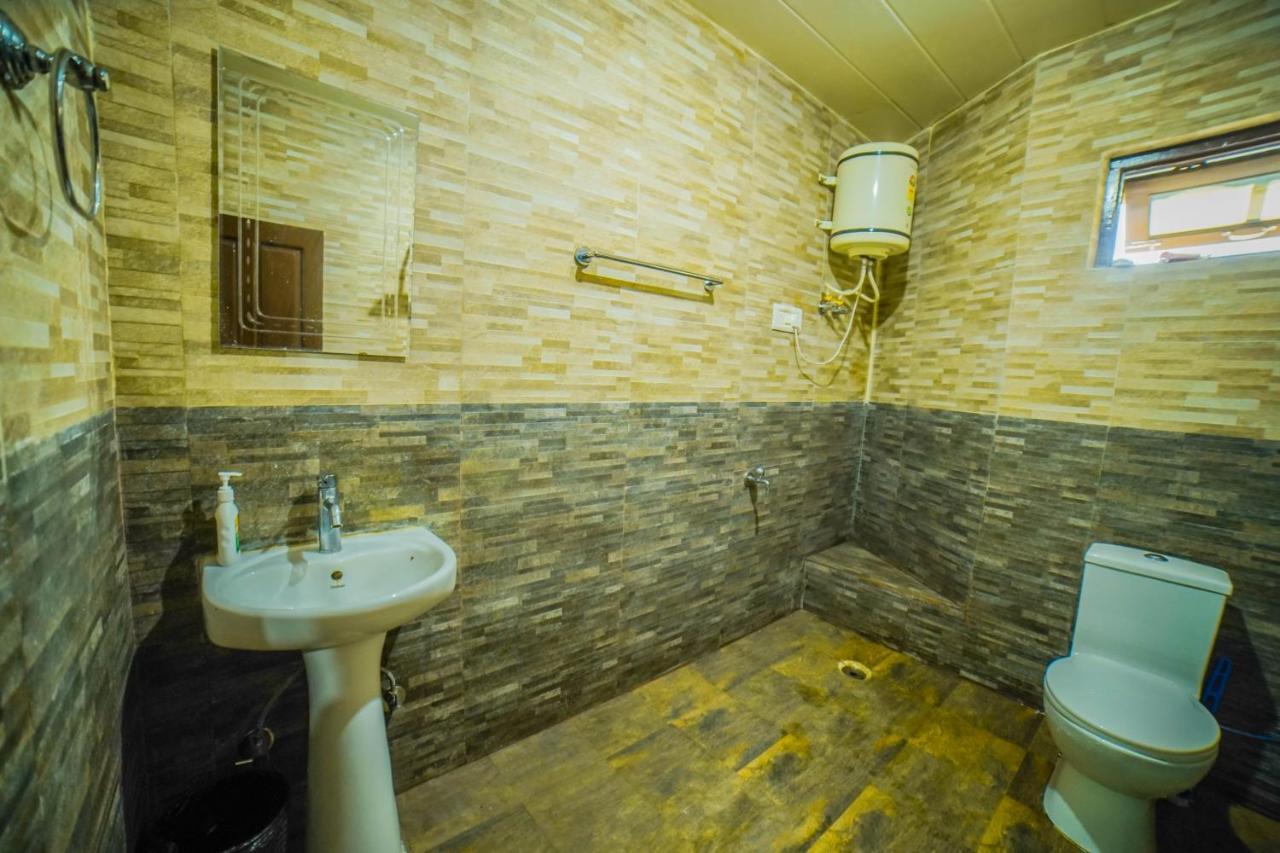 Young Monk Hostel & Cafe Dharamkot McLeod Ganj Δωμάτιο φωτογραφία