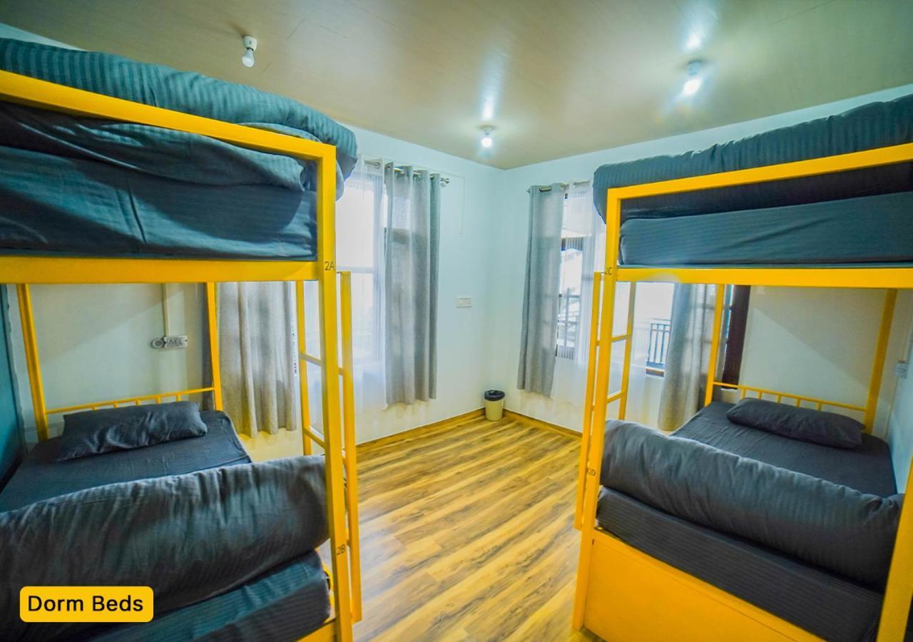 Young Monk Hostel & Cafe Dharamkot McLeod Ganj Εξωτερικό φωτογραφία