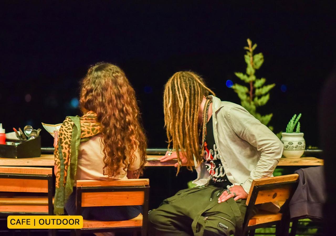 Young Monk Hostel & Cafe Dharamkot McLeod Ganj Εξωτερικό φωτογραφία