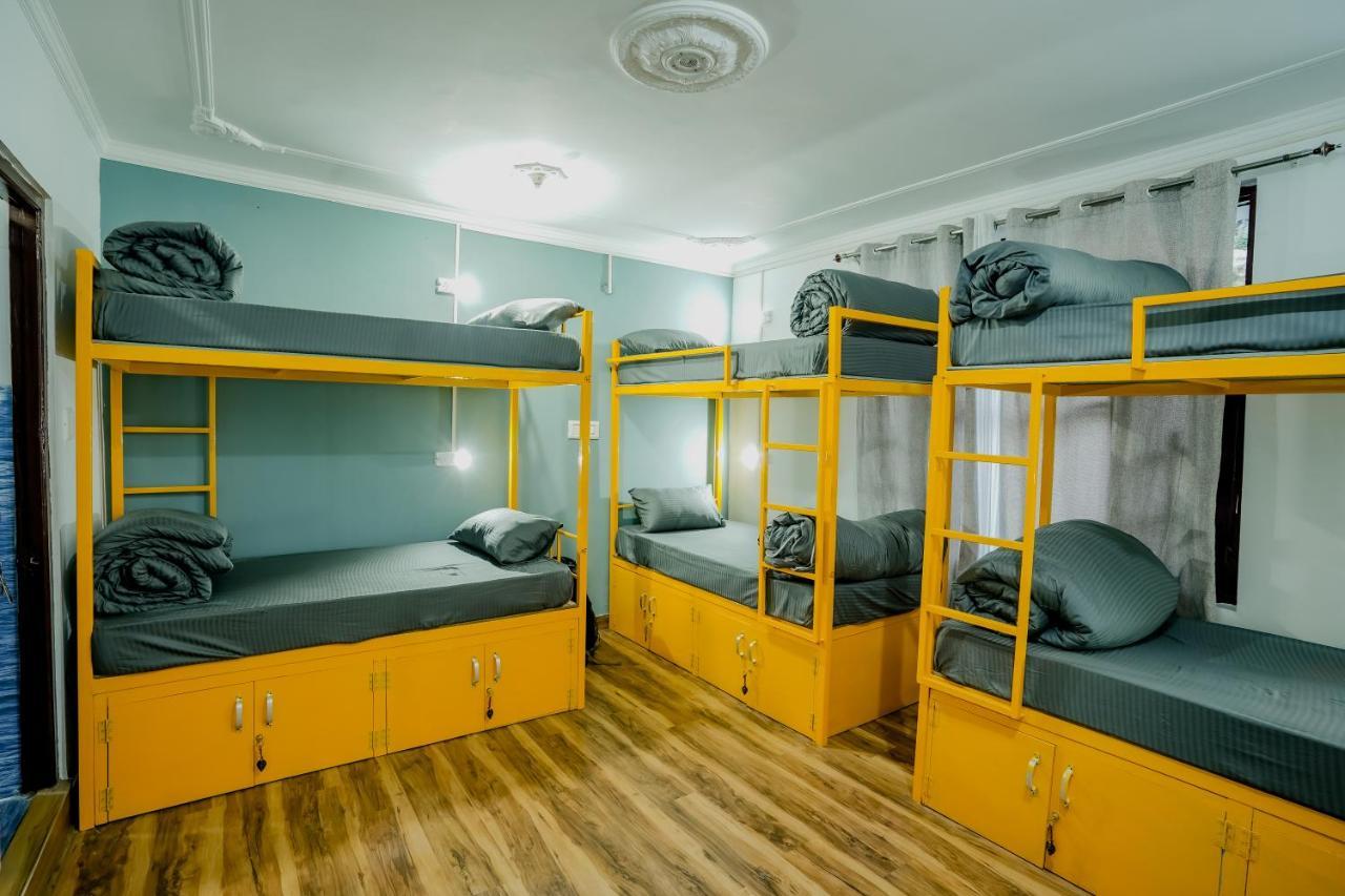 Young Monk Hostel & Cafe Dharamkot McLeod Ganj Εξωτερικό φωτογραφία